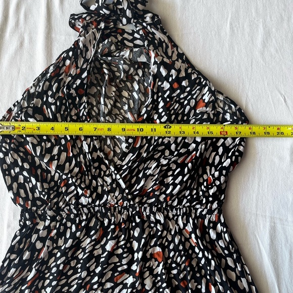 SHEIN Black and White Halter Tie Front Mini Dress - Picture 5 of 6